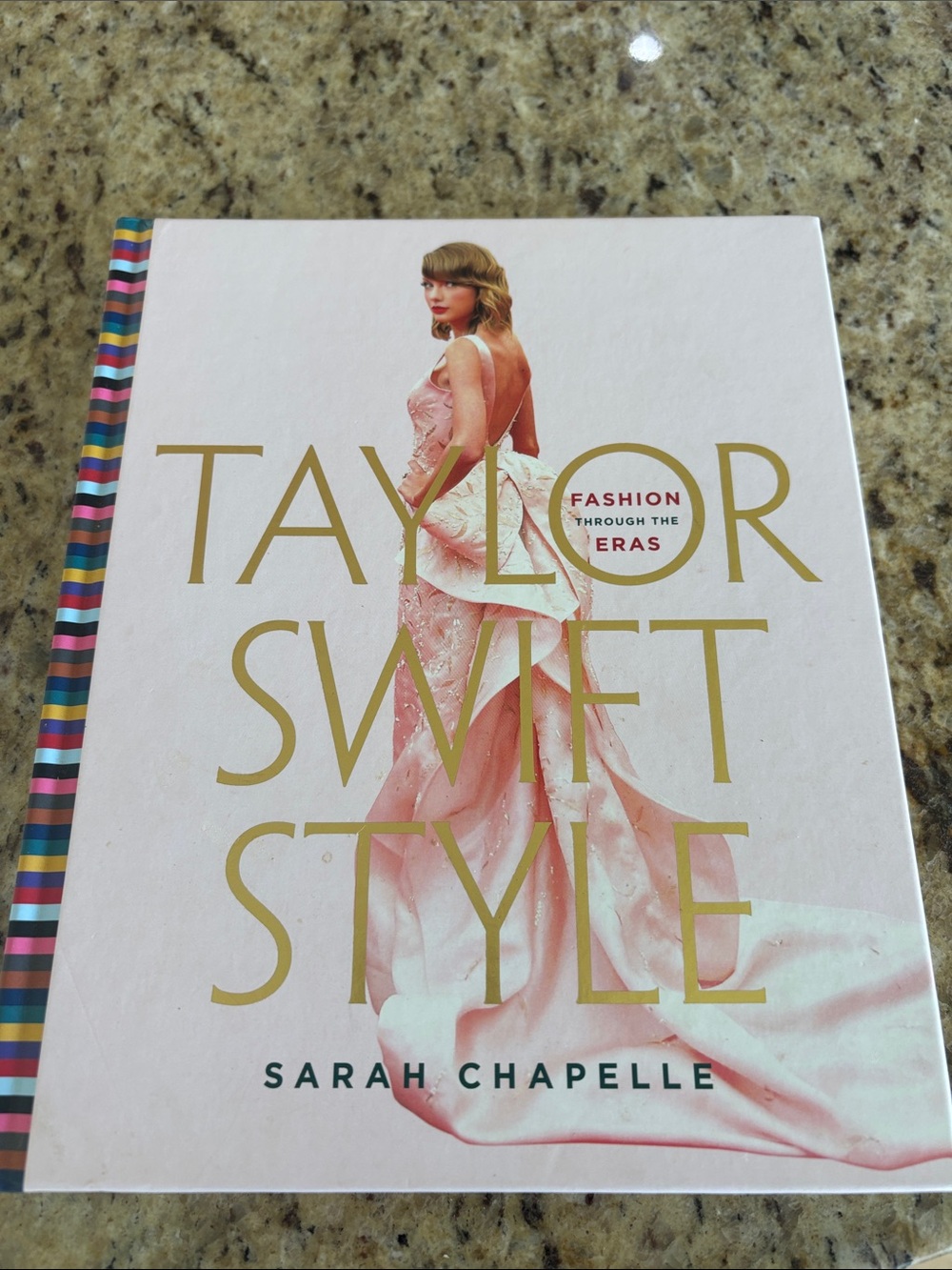 Taylor Swift Style by Sarah Chapelle